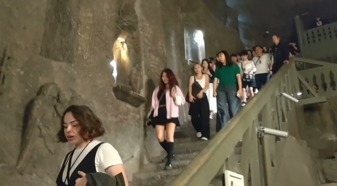 クラクフ2日目はお城と地下探索！？②