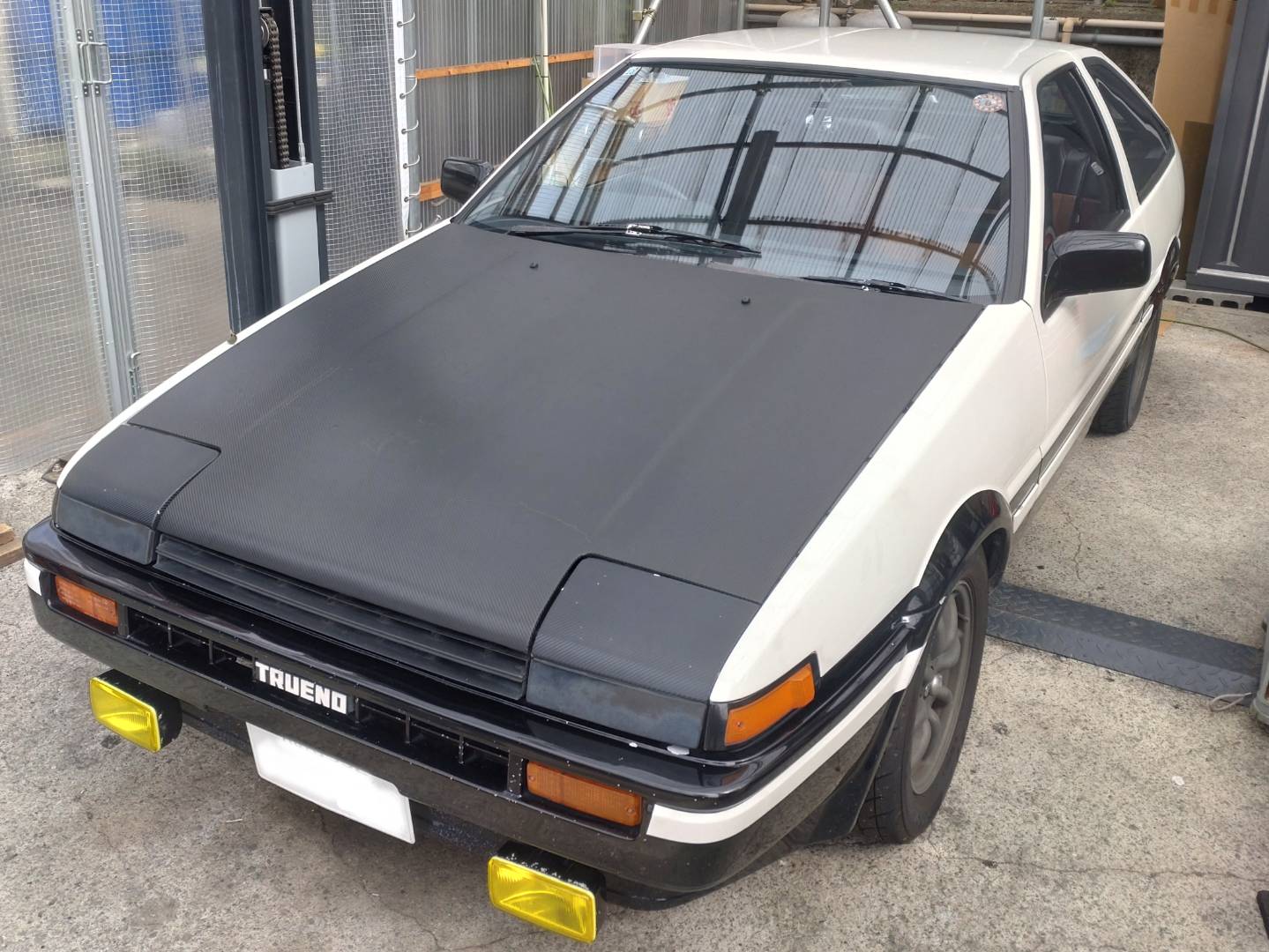 sketch-1758837534263