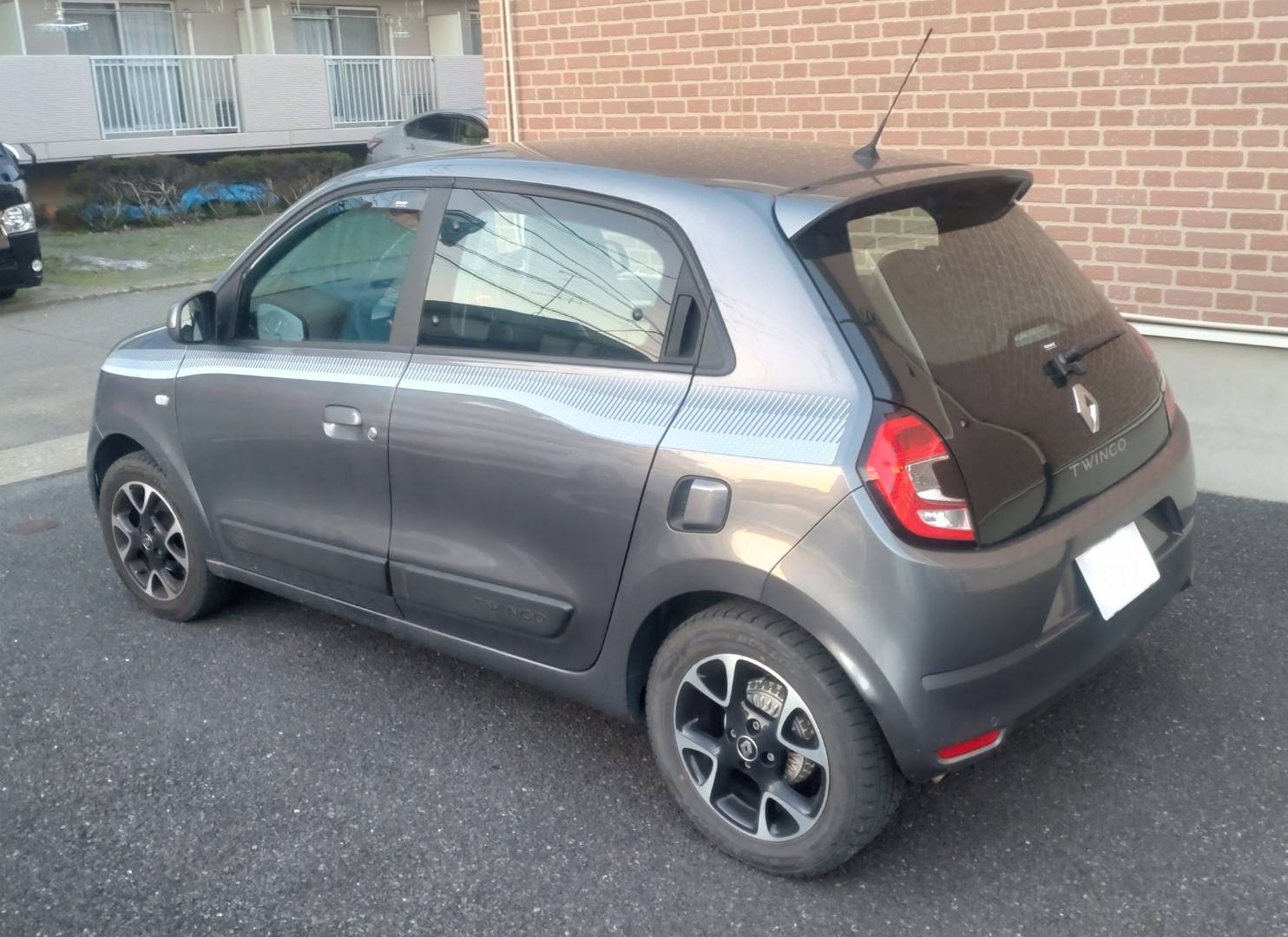 sketch-1775953809521