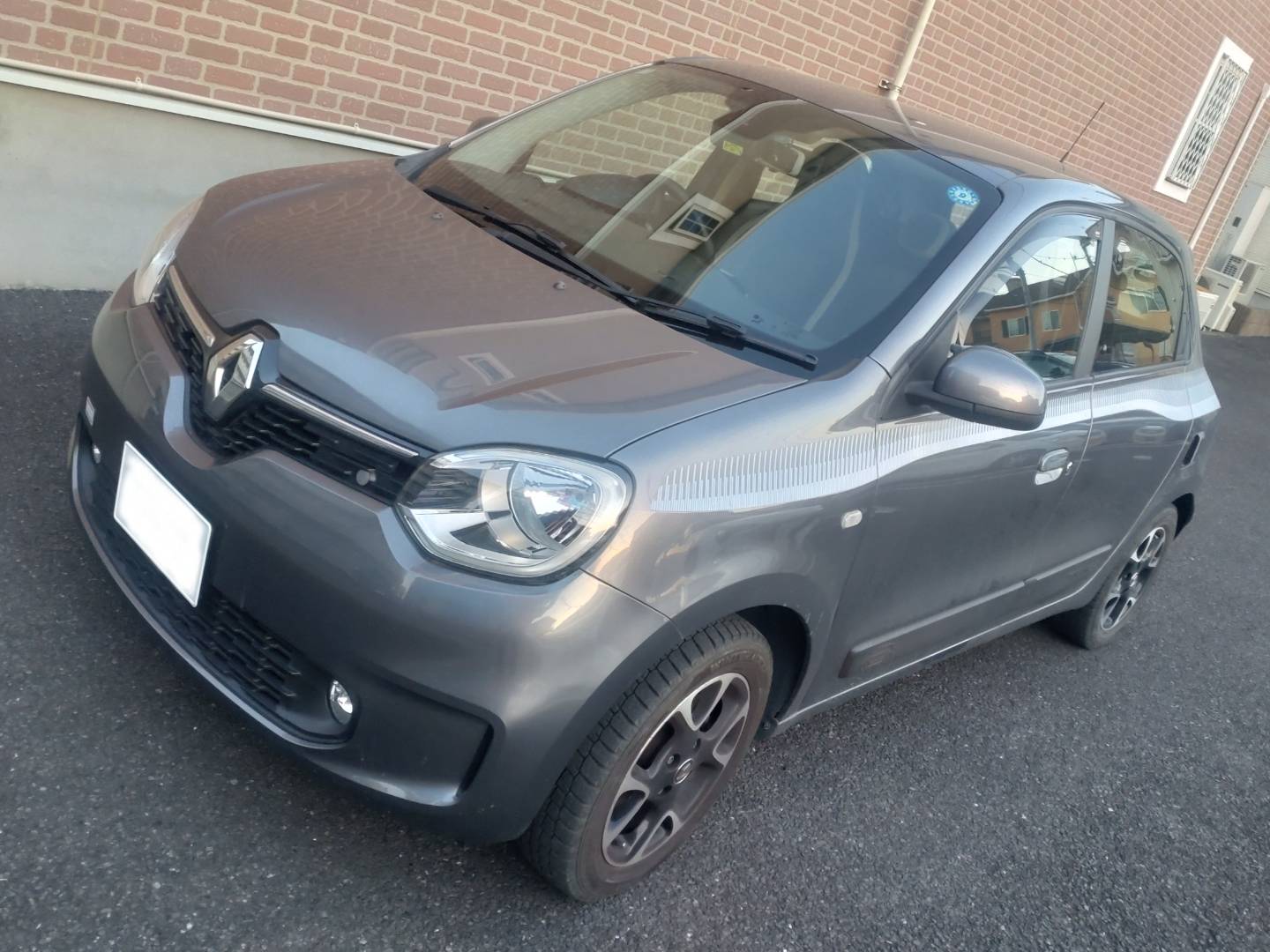 sketch-1775953809830